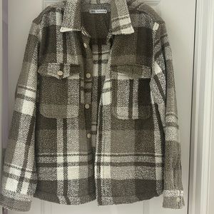 NWOT ZARA flannel plaid coat with pockets